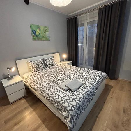 Holdek Apartamenty Francuska Катовице Экстерьер фото